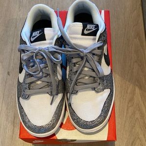 100% Authentic! Nike dunk low